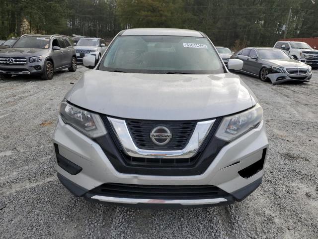  NISSAN ROGUE 2018 Серебристый