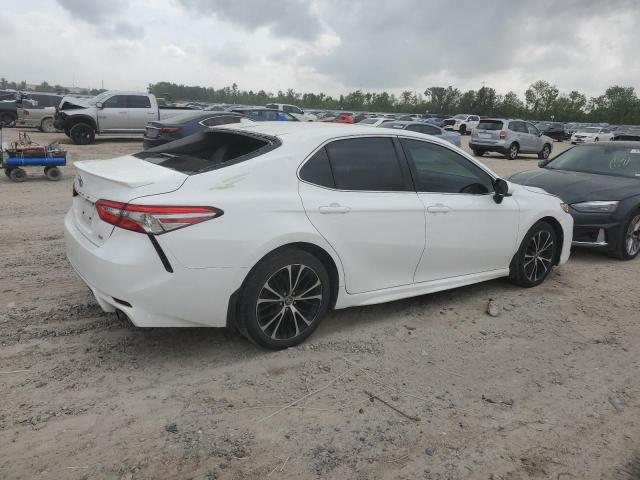  TOYOTA CAMRY 2019 Biały