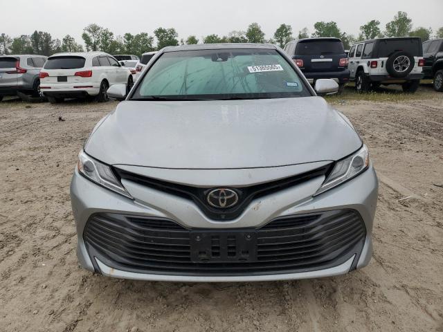  TOYOTA CAMRY 2018 Silver