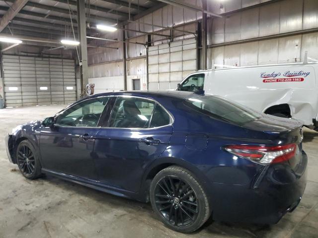  TOYOTA CAMRY 2022 Granatowy
