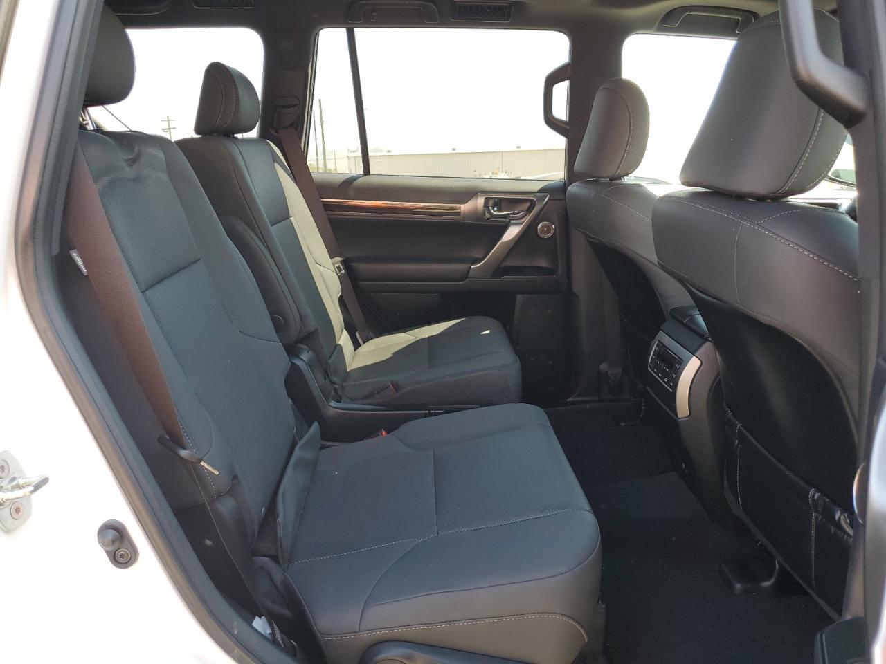 2023 Lexus Gx 460 VIN: JTJAM7BXXP5381653 Lot: 52405135