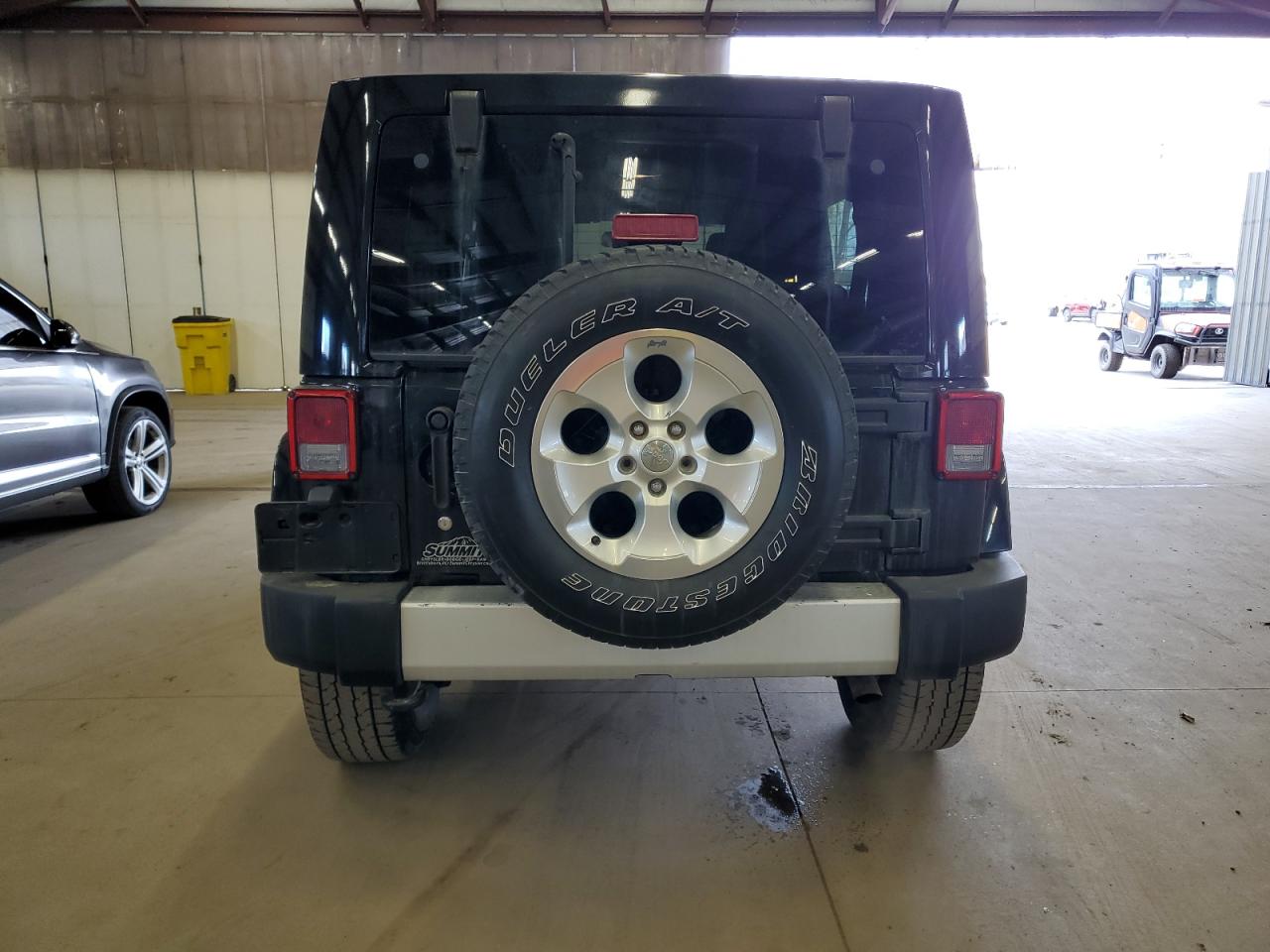 2015 Jeep Wranger VIN: 614305 Lot: 53685545