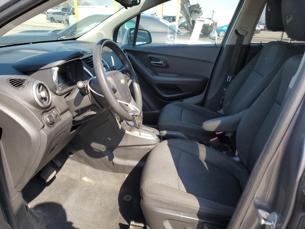 2015 Chevrolet Trax 1Lt VIN: KL7CJLSBXFB061053 Lot: 52863235