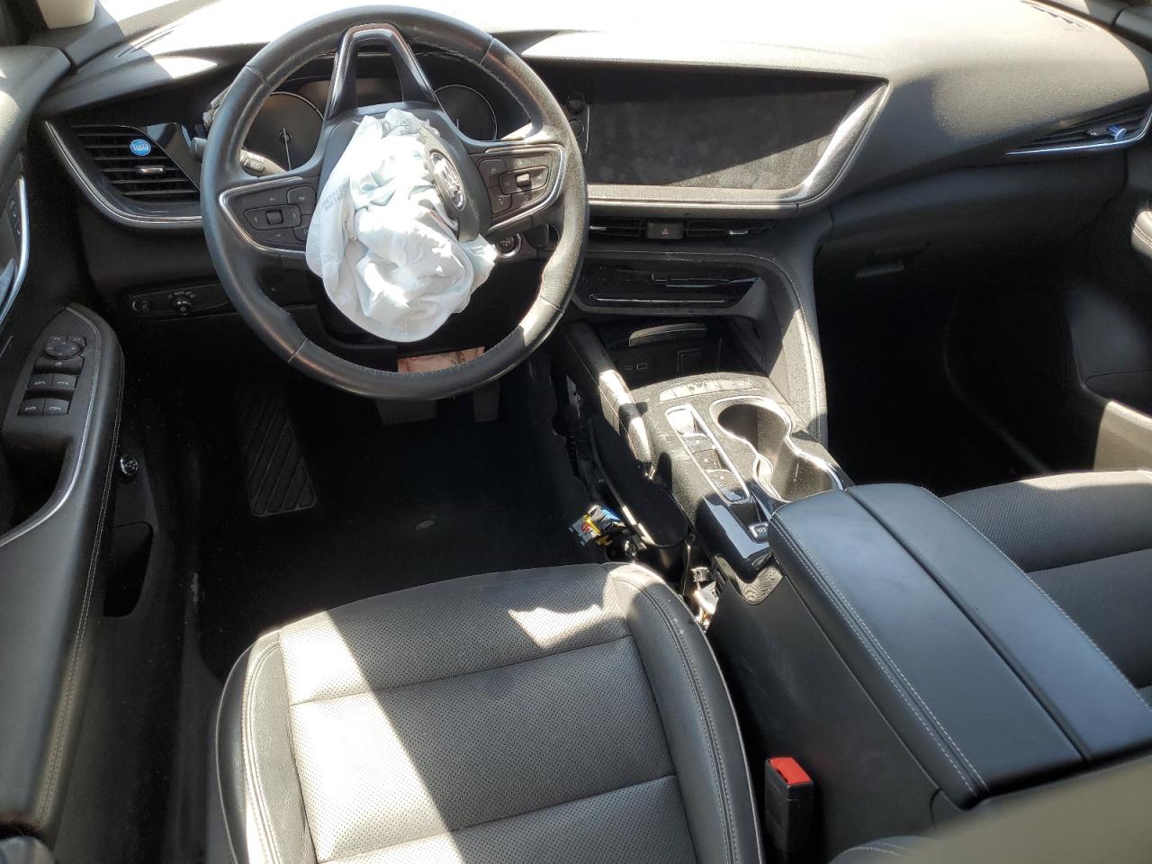 2021 Buick Envision Essence VIN: LRBFZNR4XMD167014 Lot: 53393915