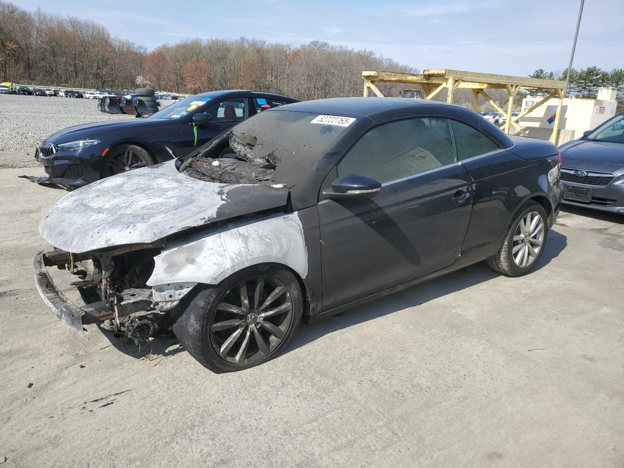 2012 Volkswagen Eos Komfort للبيع في Windsor، NJ - Burn