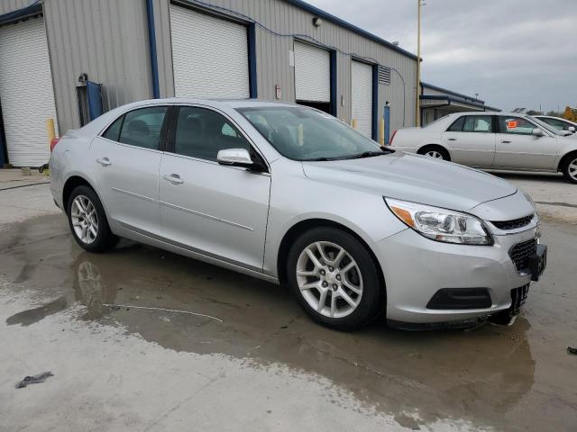  CHEVROLET MALIBU 2015 Серебристый