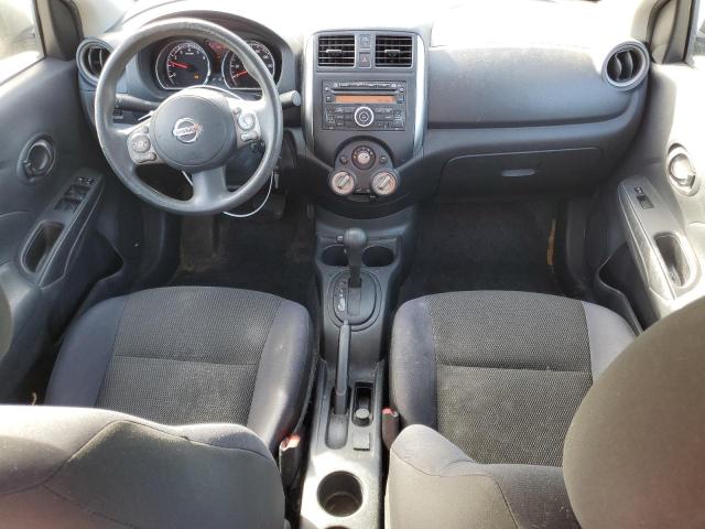 Sedans NISSAN VERSA 2012 Srebrny