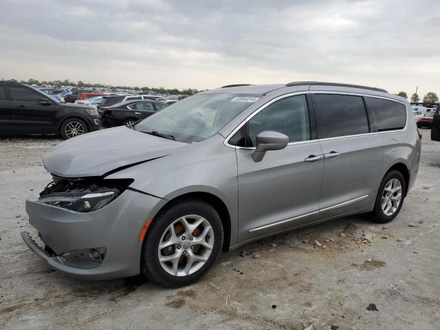  CHRYSLER PACIFICA 2017 Silver