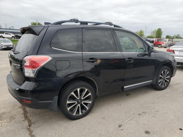  SUBARU FORESTER 2017 Black