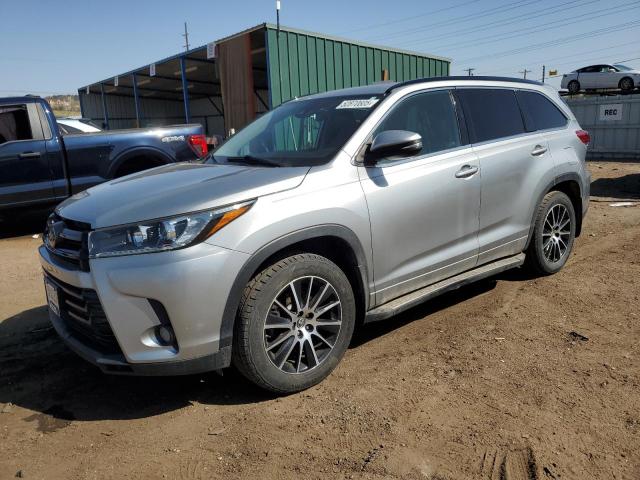  TOYOTA HIGHLANDER 2018 Srebrny