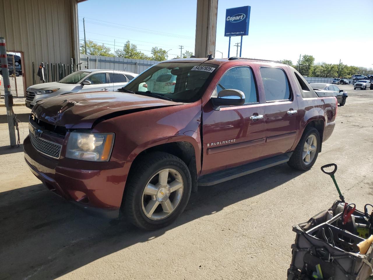 2008 Chevrolet Avalanche K1500 продається в Fort Wayne, IN - Front End
