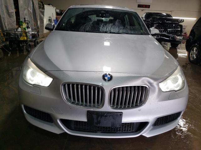 BMW 5 SERIES 2016 Серебристый