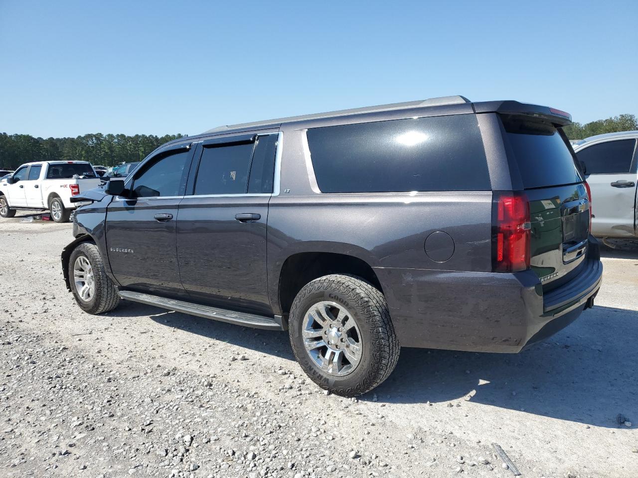 1GNSCHKC5HR329037 CHEVROLET SUBURBAN 2017