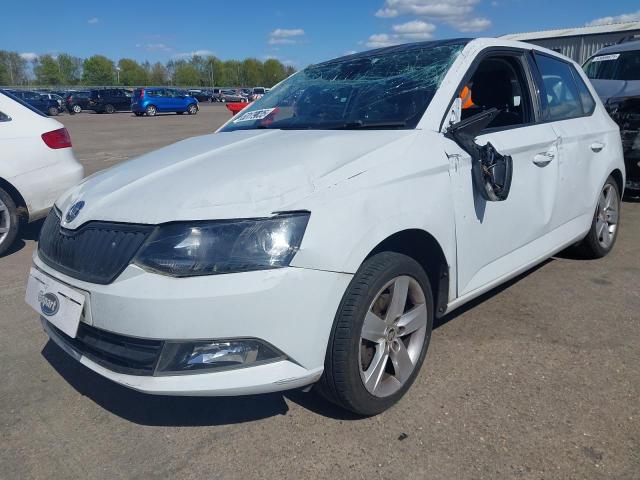 2015 SKODA FABIA SE L for sale at Copart NEWBURY