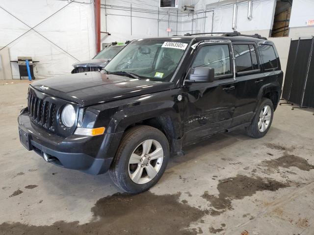  JEEP PATRIOT 2014 Czarny