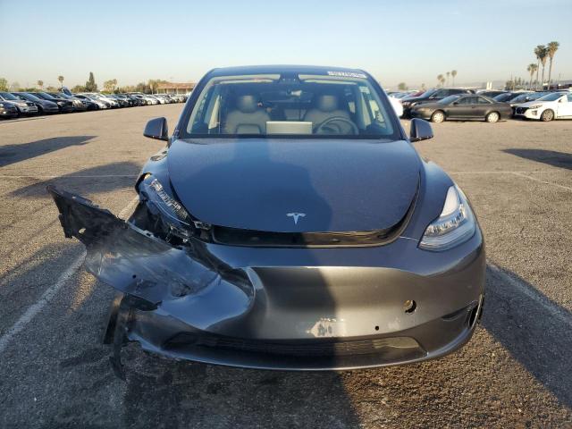  TESLA MODEL Y 2022 Szary