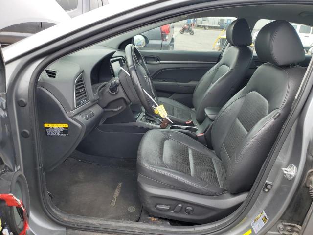  HYUNDAI ELANTRA 2017 Серебристый