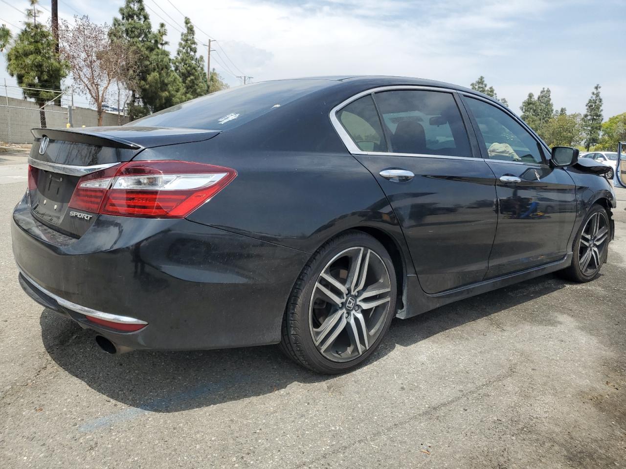 1HGCR2F5XHA249799 HONDA ACCORD 2017