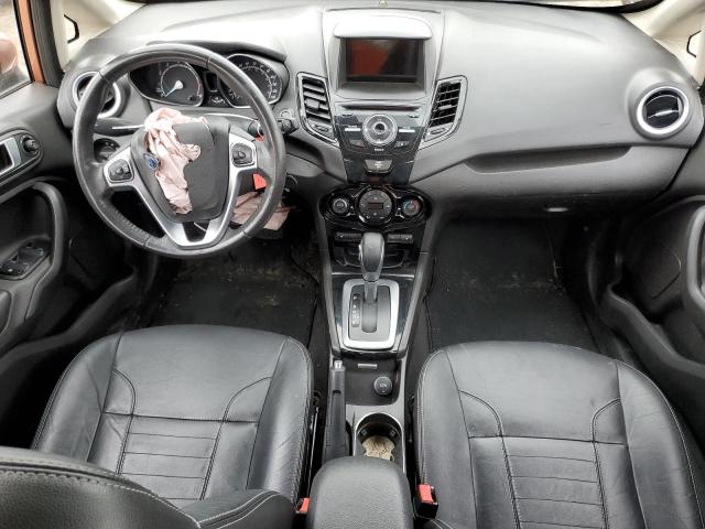 Sedans FORD FIESTA 2017 Pomarańczowy