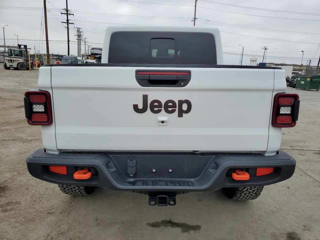 2021 Jeep Gladiator - Image 6
