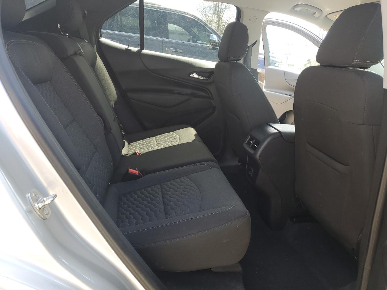 2020 Chevrolet Equinox Lt VIN: 3GNAXJEV6LS523781 Lot: 54326435