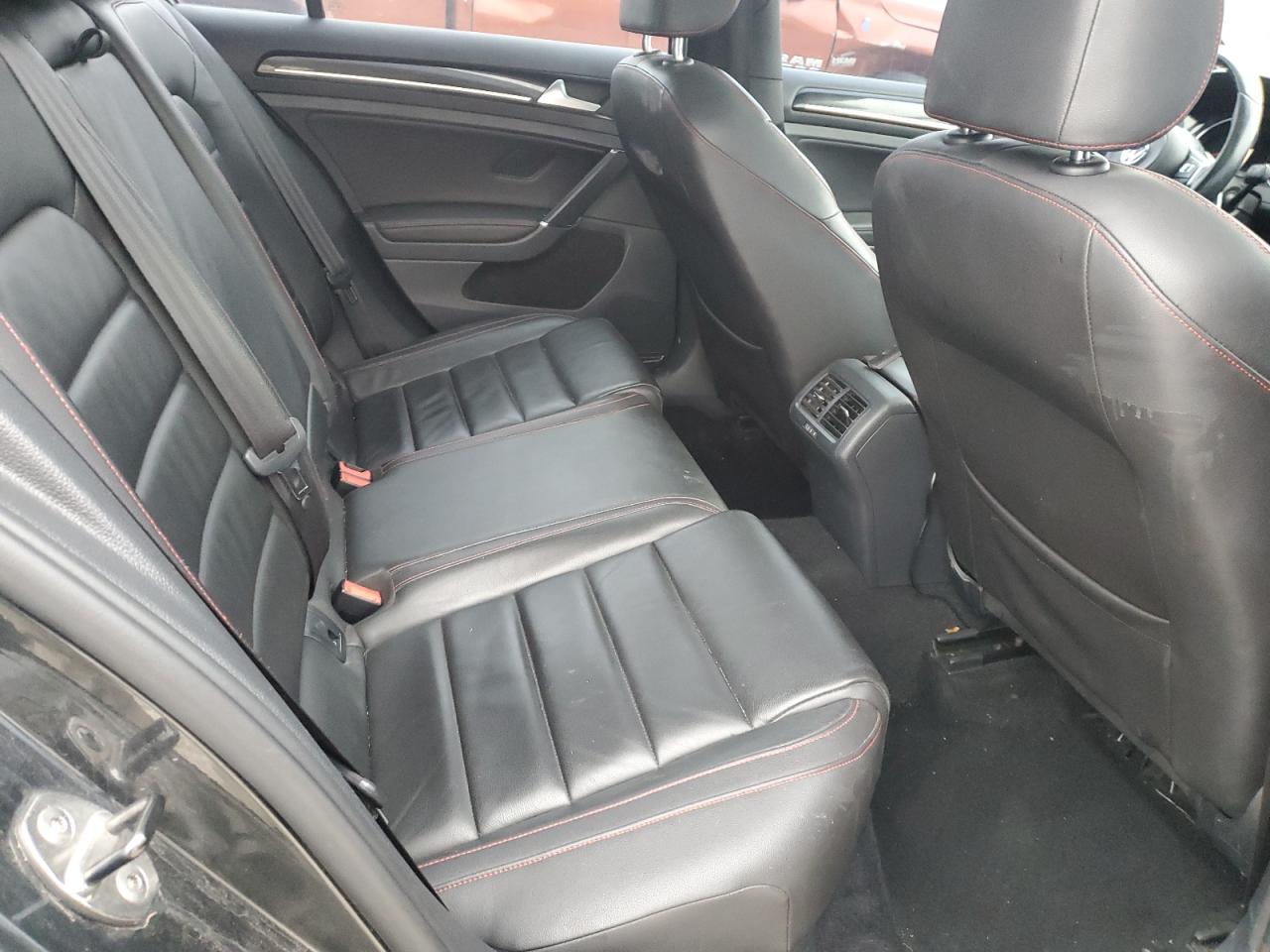 2015 Volkswagen Gti VIN: 3VW447AU7FM091870 Lot: 52671535