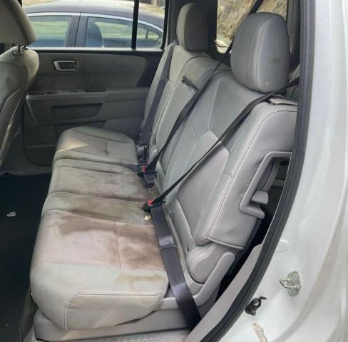 2015 HONDA PILOT SE
