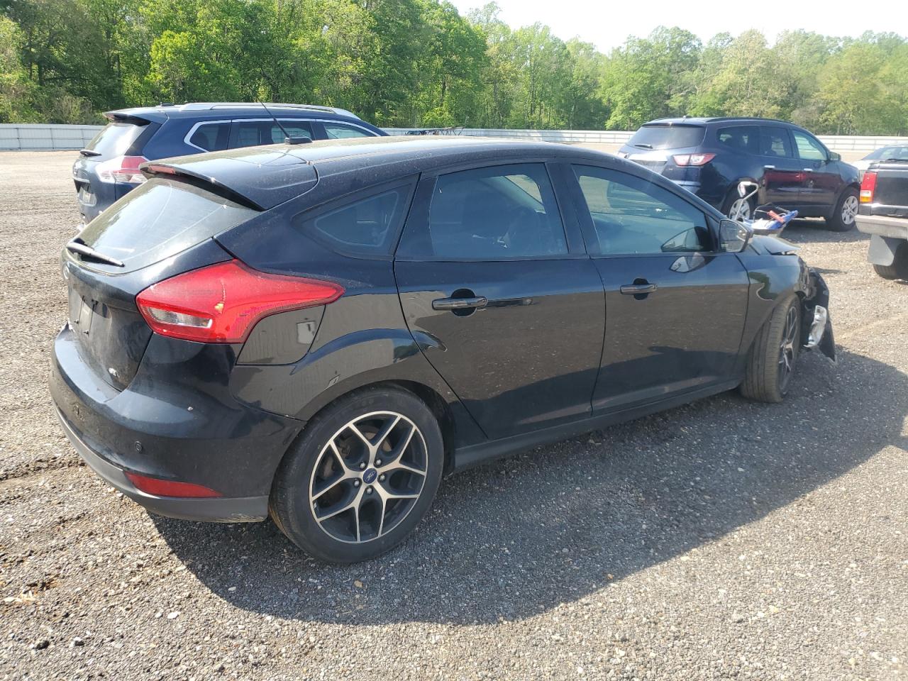 1FADP3M26HL265242 FORD FOCUS 2017