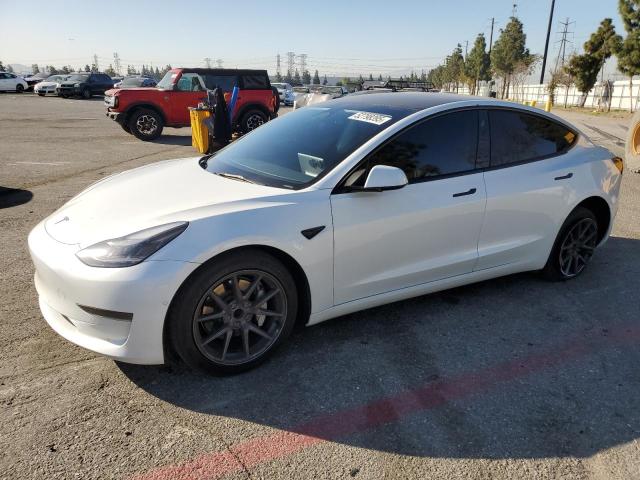  TESLA MODEL 3 2022 Белый