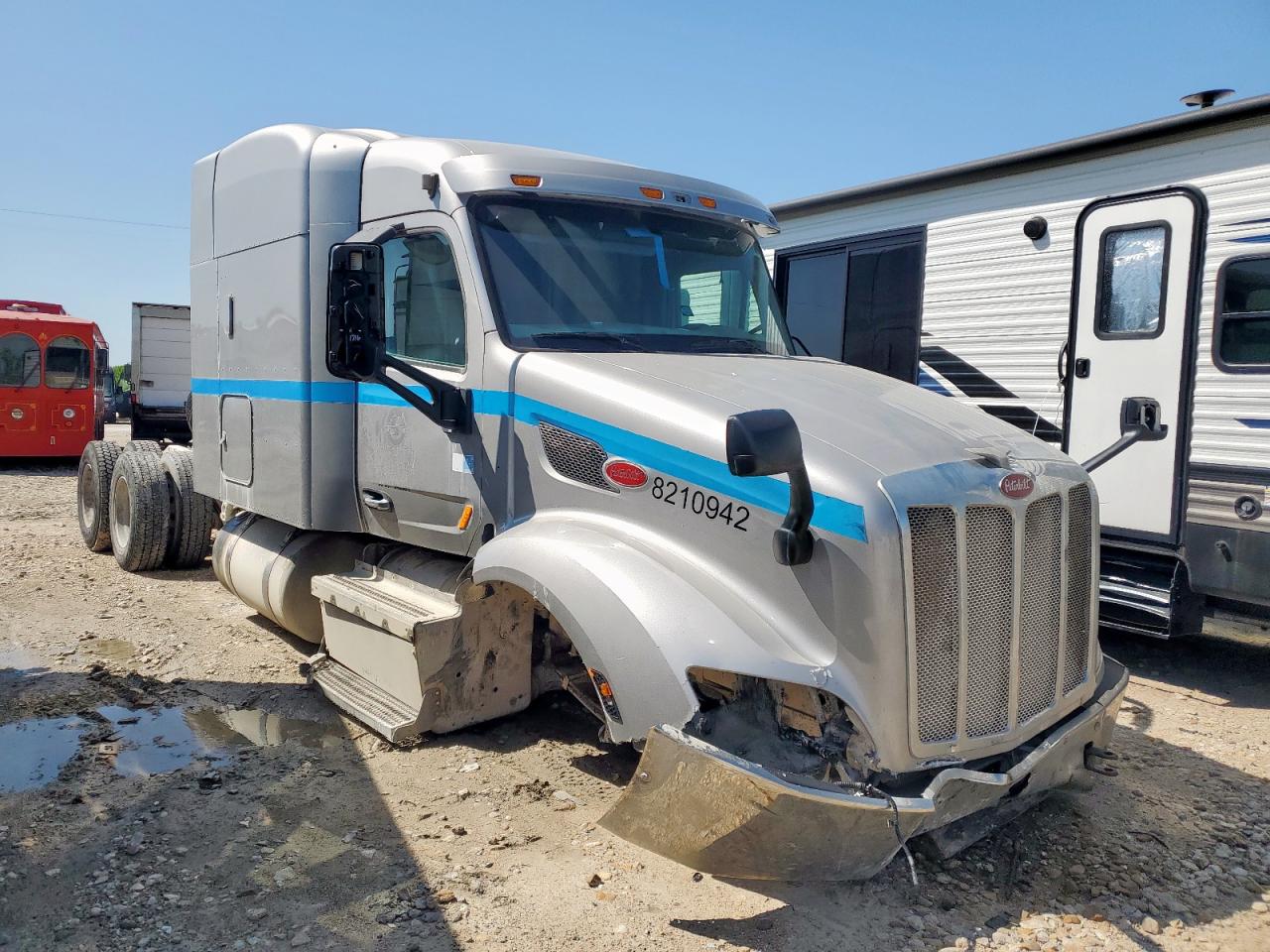 2015 Peterbilt 579 Semi Truck en Venta en Grand Prairie, TX - Front End