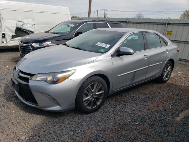  TOYOTA CAMRY 2016 Серебристый
