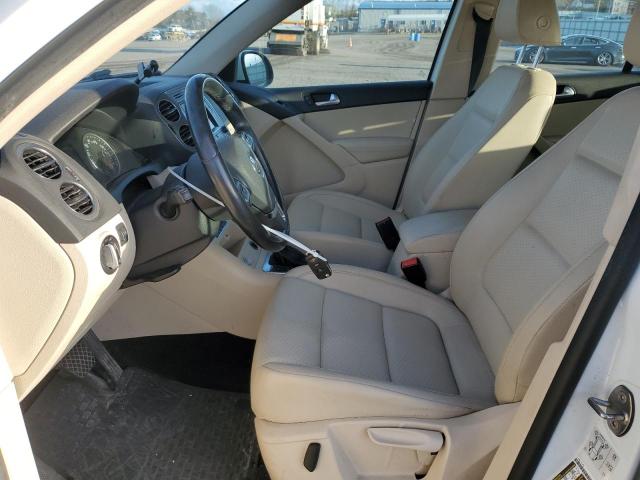  VOLKSWAGEN TIGUAN 2016 Biały