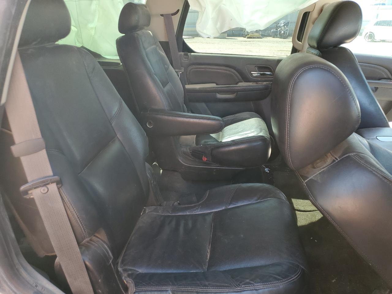 2010 Cadillac Escalade Premium VIN: 1GYUKCEF7AR198688 Lot: 52306655