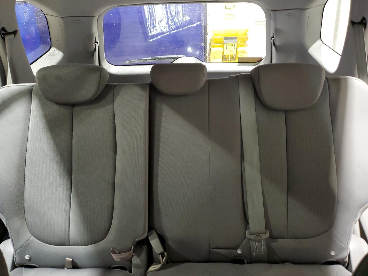 2007 Kia Rondo Lx VIN: KNAFG526077089989 Lot: 54616255