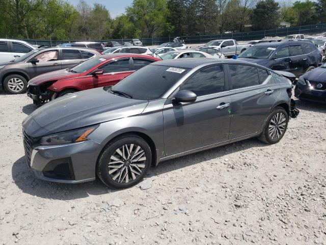 NISSAN ALTIMA SV 2025