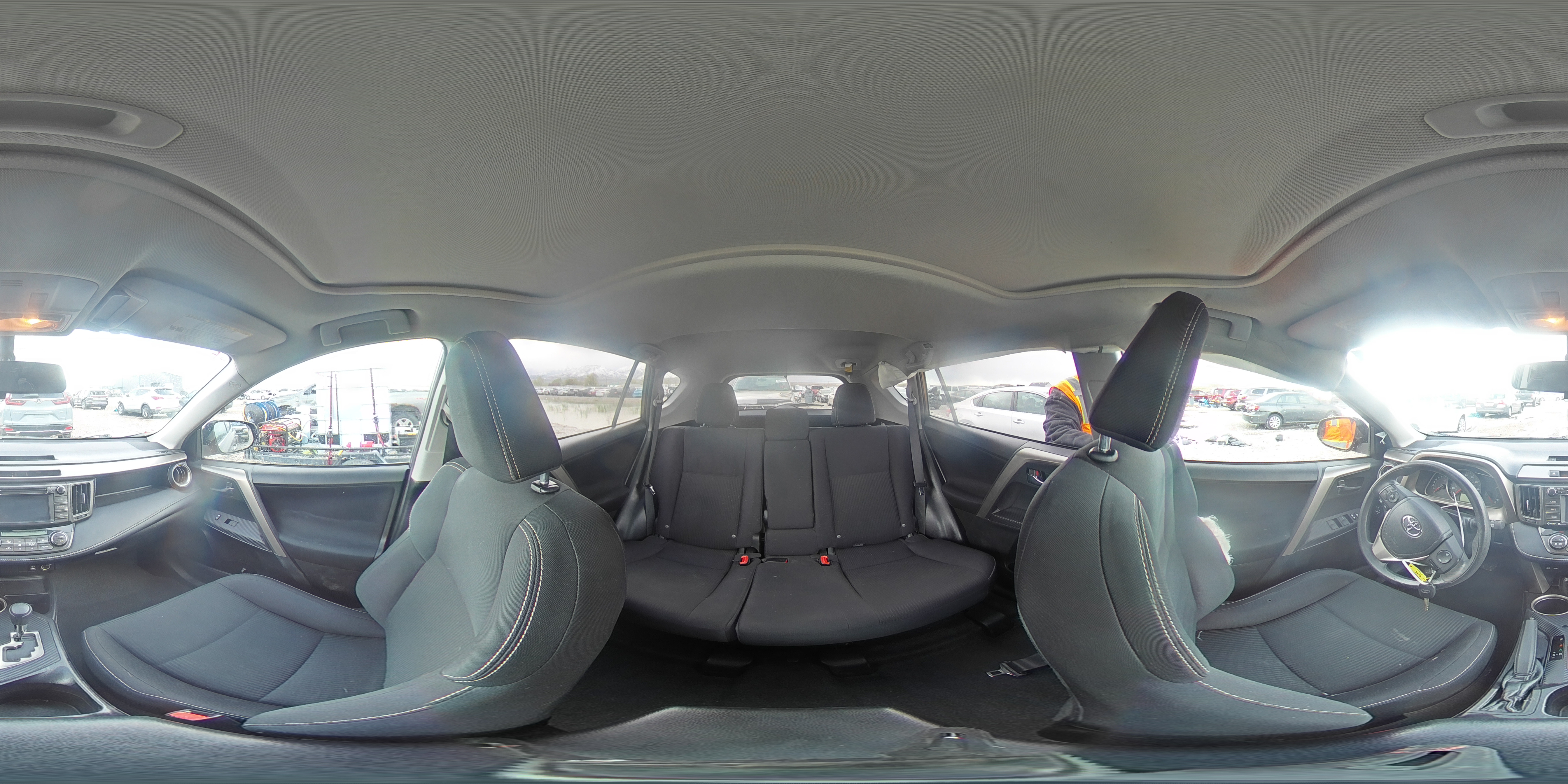 2015 Toyota Rav4 Xle VIN: 2T3RFREV5FW352798 Lot: 53806045