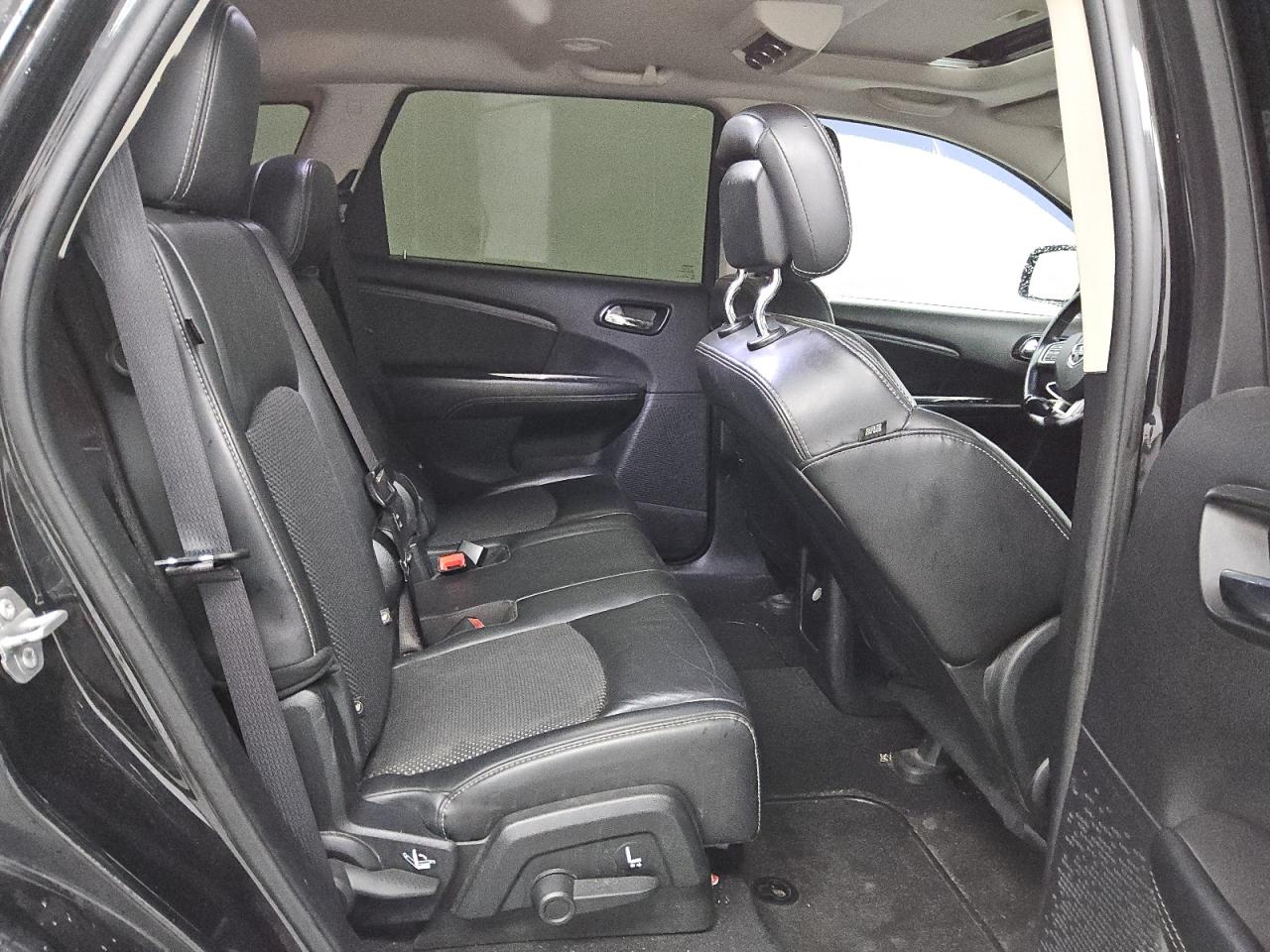 2017 Dodge Journey Crossroad VIN: 3C4PDCGB1HT545814 Lot: 54381655