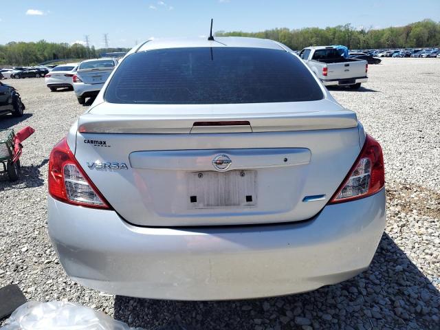 Sedans NISSAN VERSA 2014 Silver