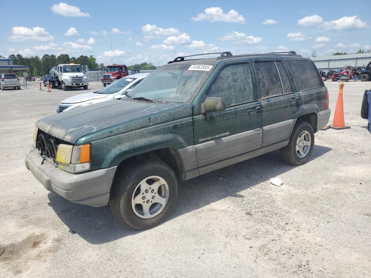 1997 Jeep Grand Cherokee Laredo for Sale in Harleyville, SC - Front End