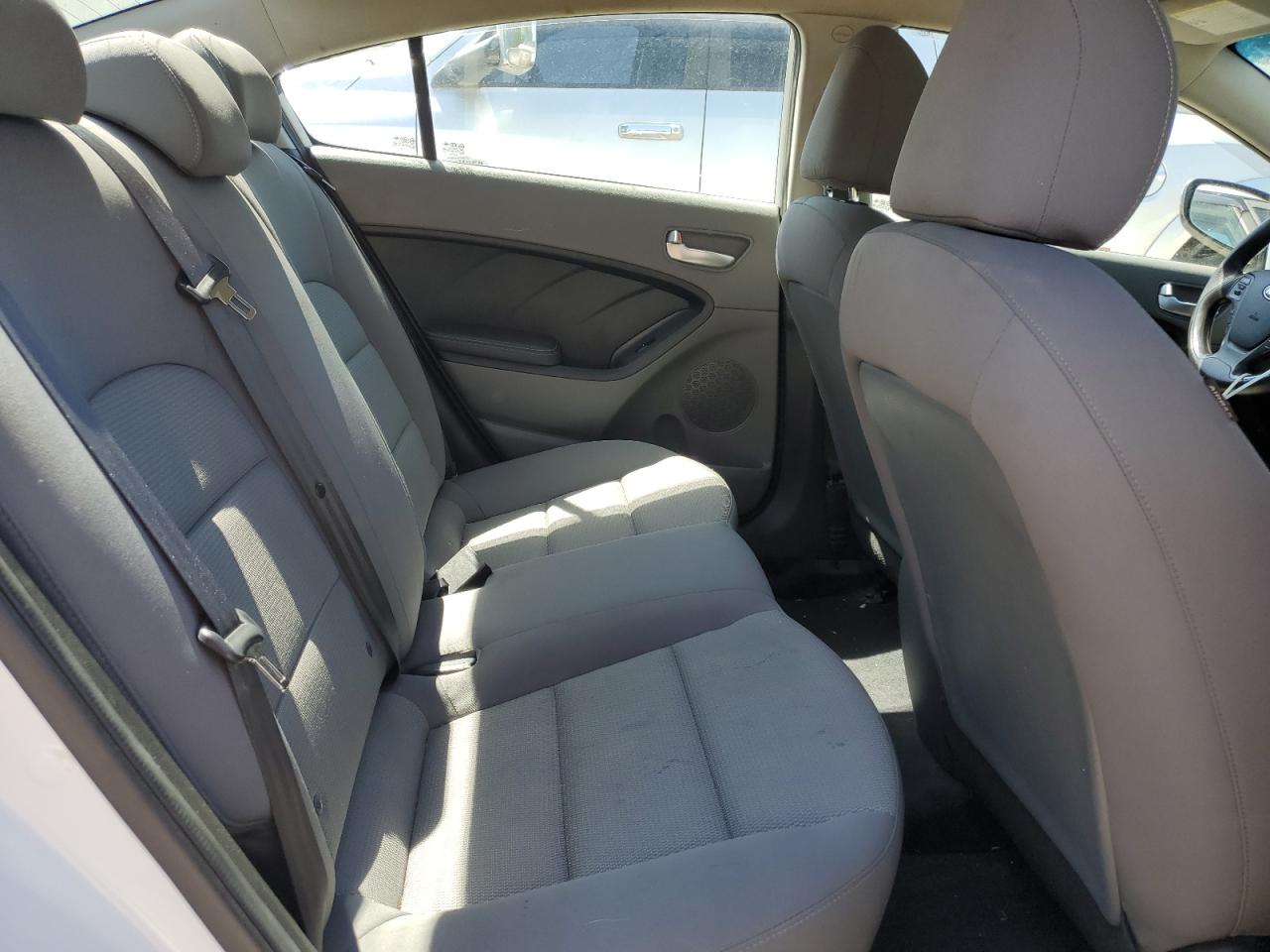 2018 Kia Forte Lx VIN: 3KPFK4A73JE221141 Lot: 51941015