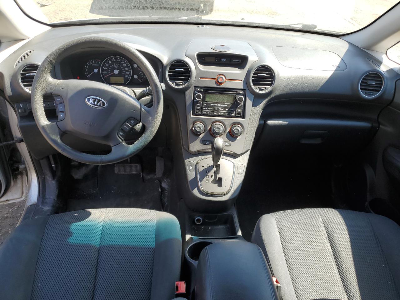 2011 Kia Rondo VIN: KNAHH8A83B7338272 Lot: 53492305