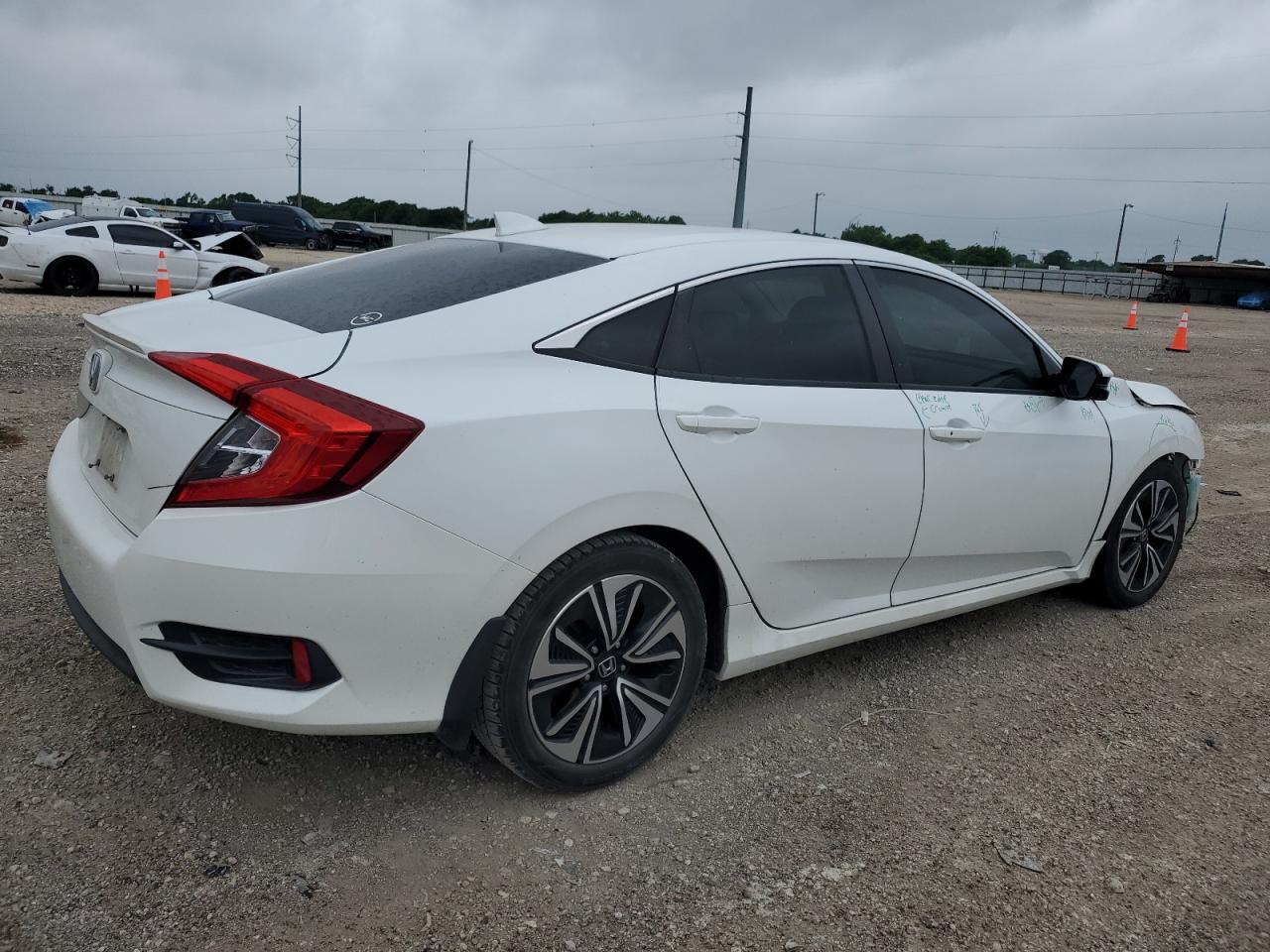 2HGFC1F35HH656020 HONDA CIVIC 2017