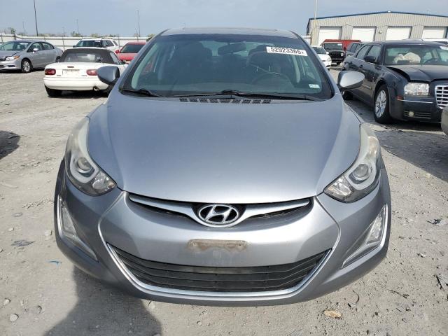  HYUNDAI ELANTRA 2015 Srebrny