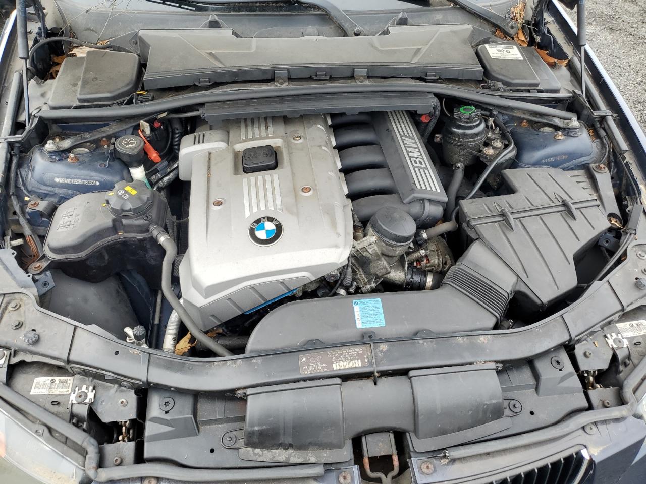 2006 BMW 325 Xi VIN: VBAVD135X6KT80501 Lot: 51793395