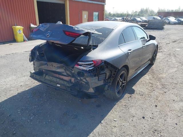 2023 MERCEDES BENZ CLA 180 AM