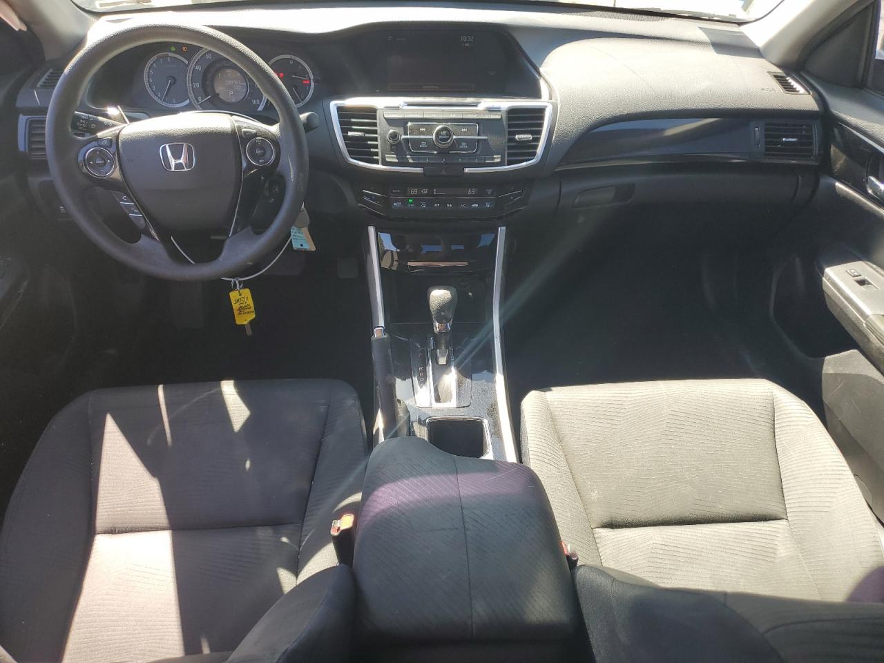 1HGCR2F32HA078514 HONDA ACCORD 2017