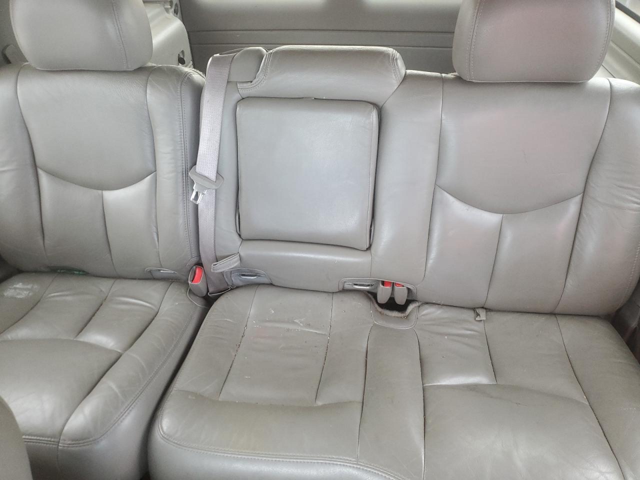2003 Chevrolet Tahoe K1500 VIN: 1GNEK13Z03R167207 Lot: 52330245