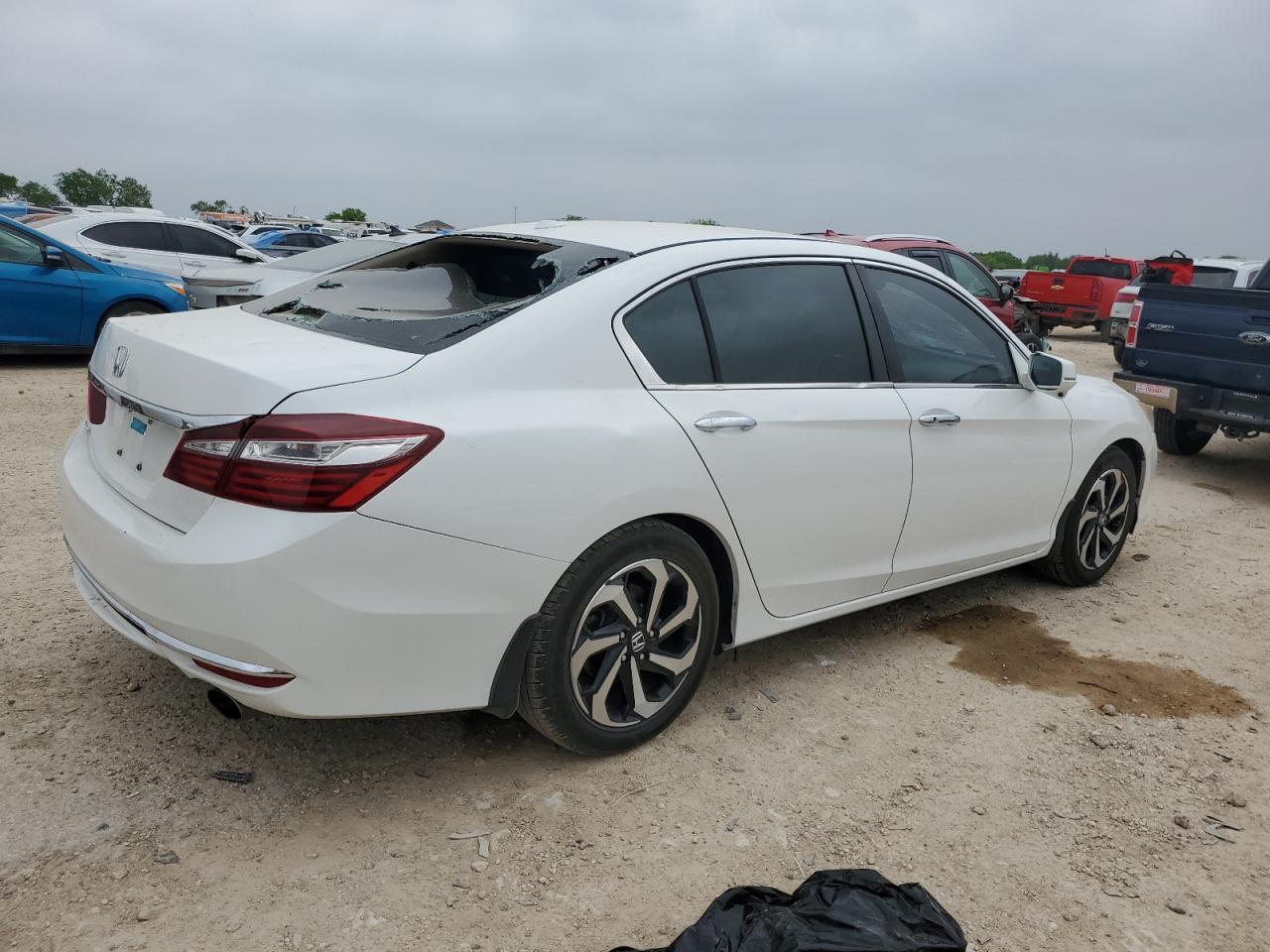 1HGCR2F91HA276926 HONDA ACCORD 2017