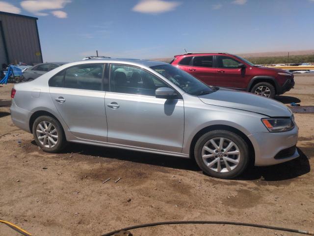  VOLKSWAGEN JETTA 2013 Srebrny