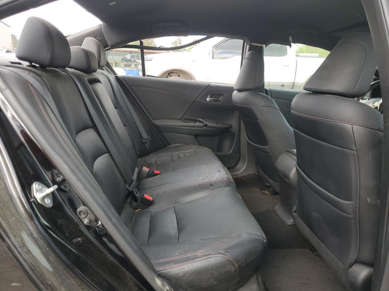 1HGCR2F10HA221782 HONDA ACCORD 2017
